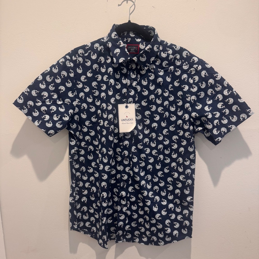 UNTUCKit Men's Navy Pinon Short Sleeve Button Down Shirt Slim Fit | Size M NWT